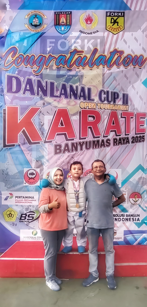 https://adinfathir.khitanan.id/dirmember/00000002/ariespam/photo-17021-10857-l-202505121245.jpg