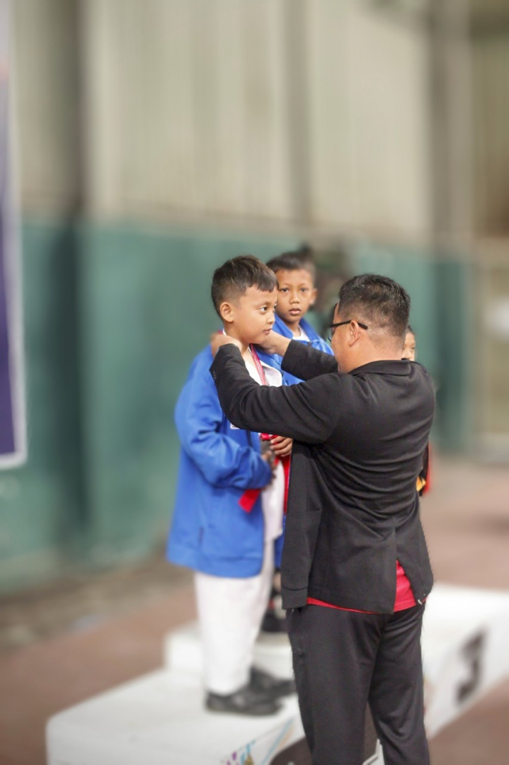 https://adinfathir.khitanan.id/dirmember/00000002/ariespam/photo-17021-10862-l-202505120500.jpg